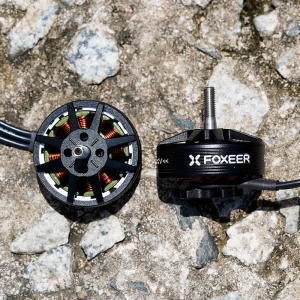 Foxeer Black Hornet 3210 930KV Motor